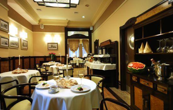Hotel Victoria Влоцлавек Экстерьер фото